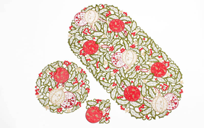 Xmas ハッピーオーナメント 刺繍 ドイリー 約30cm