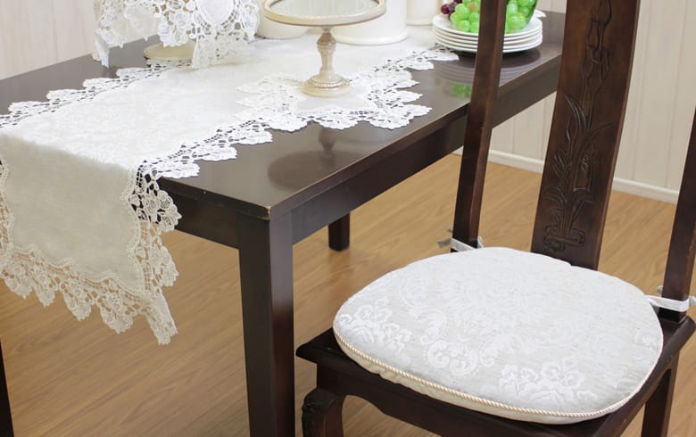 ダマスク柄ジャカード織 紐付シートクッション 約43×45cm [Damask rose]