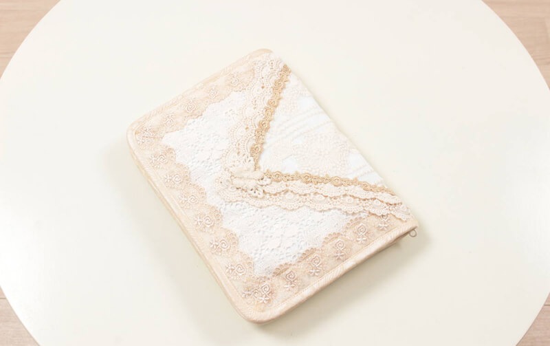 贅沢レース 母子手帳ケース 約24×19cm [polyphony]