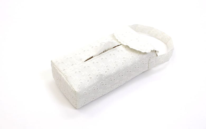 アイレットワーク ハングティッシュボックスカバー 約12×26×7cm [Blanc casse]