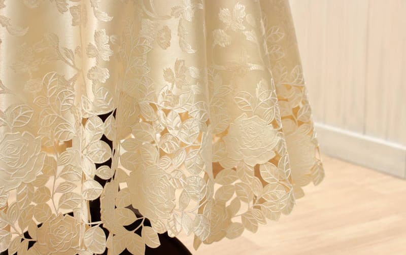 テーブルクロス バラ柄コード刺繍 約150cm [Rosa Fil]｜インテリア