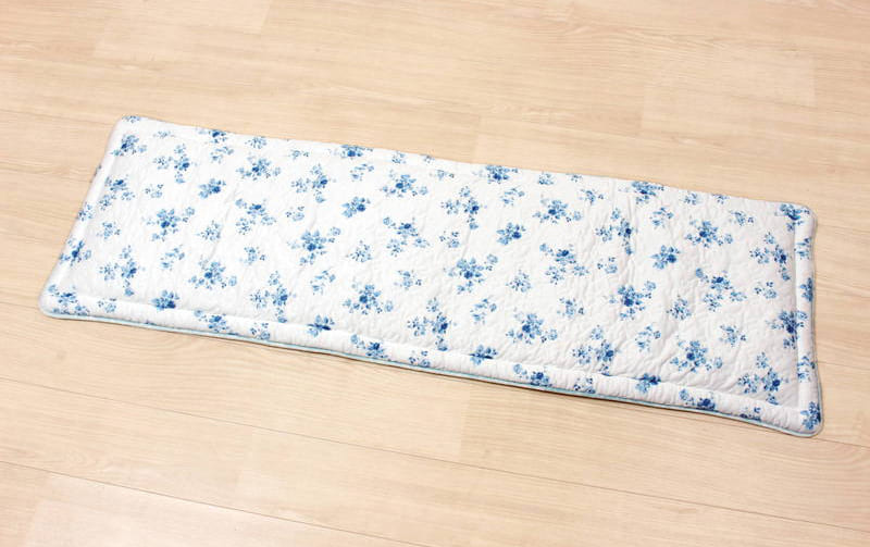 接触冷感キルト ロングシートクッション 約50×150cm [Linoe]