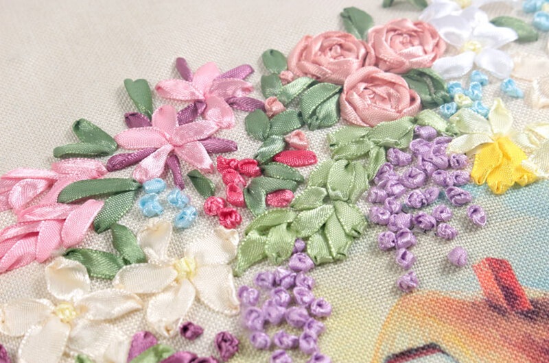 花のコテージ リボン刺繍アートパネル 約32×42cm