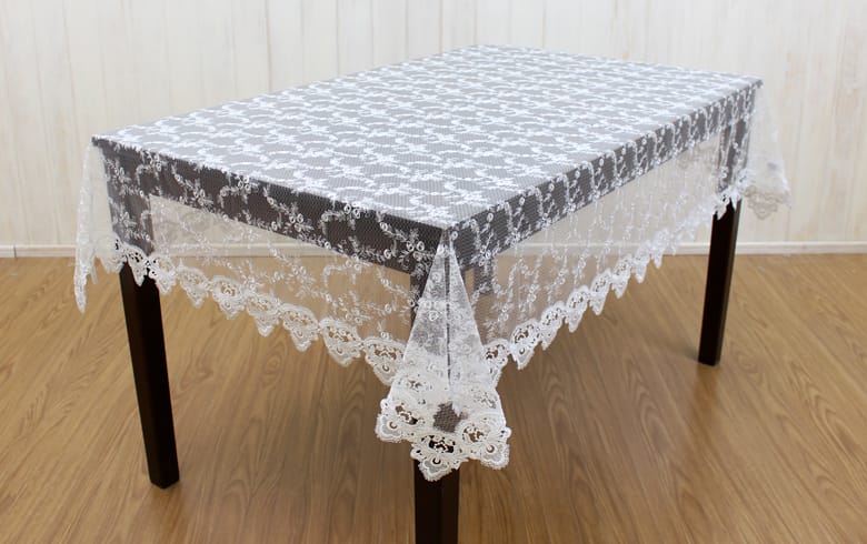 刺繍＆ギュピールレース テーブルクロス　約130×170cm [le quartz]