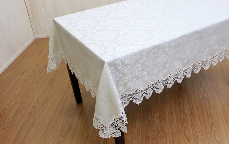 ダマスク柄ジャカード織 テーブルクロス 約135×225cm [Damask rose]