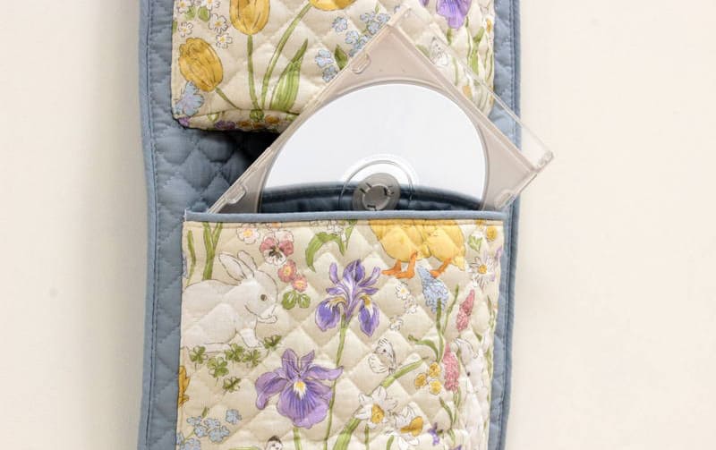 コットンキルト ウォールポケット 約68×21cm [Lapin Quiltine]