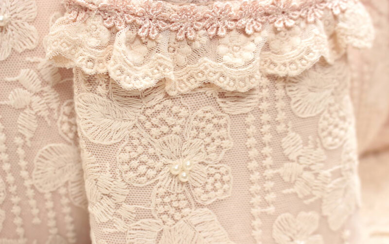 チュールレース 縦型スマホポシェット 約19×13cm [memoire]