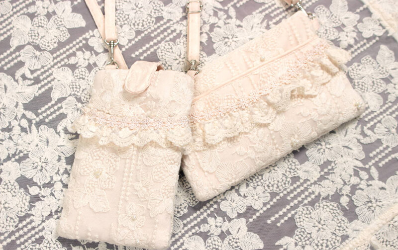 チュールレース 縦型スマホポシェット 約19×13cm [memoire]