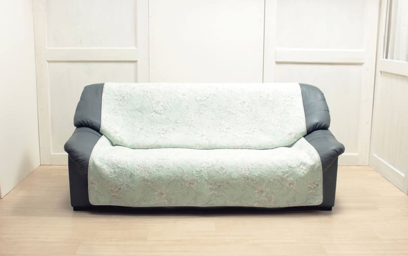 おひつじ座様　モリス風キルトマルチカバー140×200、ロングキルト45×135 flower-flag コットンキルト マルチカバー 約200×200cm｜アミ