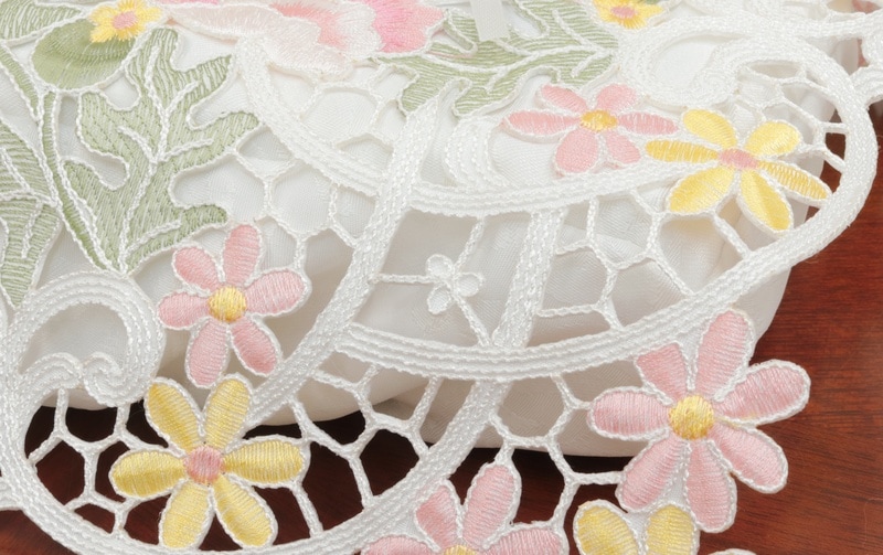 anemone mistral 総柄刺繍 ティッシュボックスカバー 約26×12×11cm