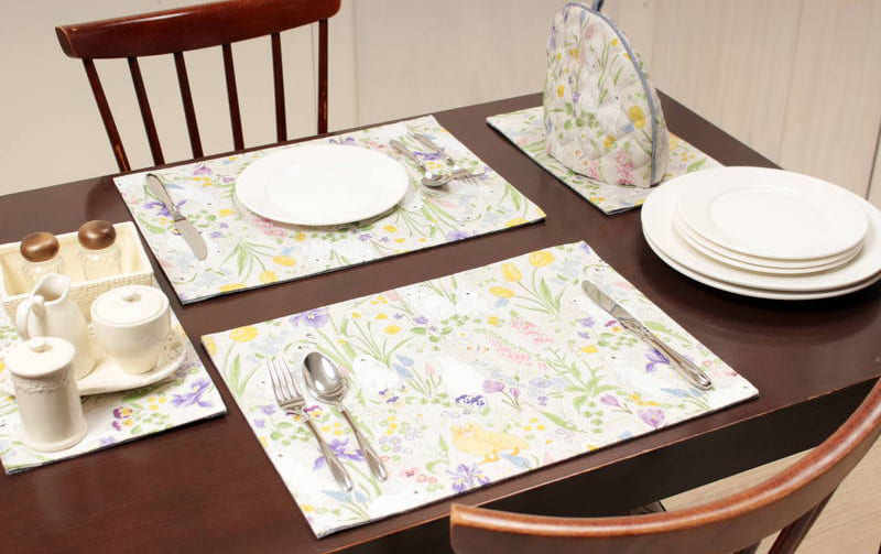 ボタニカルプリント ランチョンマット 約32×45cm [Lapin