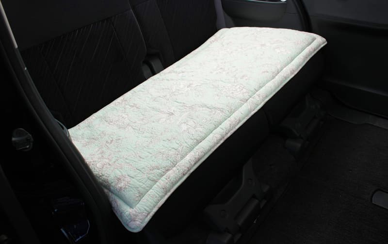 コットン多針キルト ロングシートクッション 約50×120cm [calm mint]