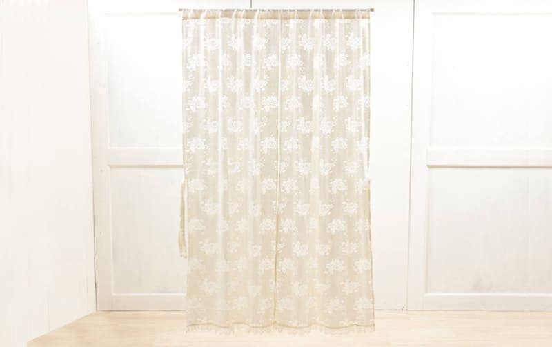 上品な透け感 花柄ラッセルレース スタイルのれん  約120×150cm