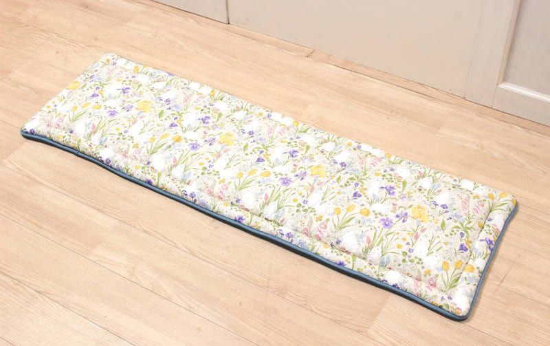 コットンキルト ロングシートクッション 約50×150cm [Lapin Quiltine]