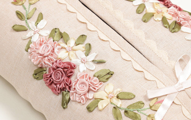 ハングティッシュボックスカバー リボン刺繍 約20×35cm [Rose Ruban]