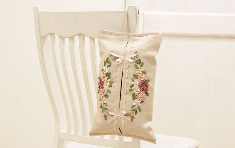 ハングティッシュボックスカバー リボン刺繍 約20×35cm [Rose Ruban]