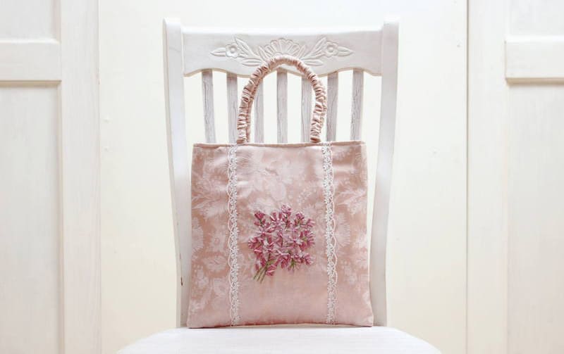 リボン刺繍 スクエアバッグ 約30×30×4cm [Florette]