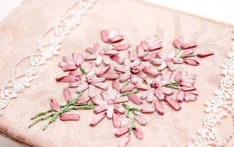 リボン刺繍 フラットポーチ 約12×20cm [Florette]｜インテリアレース