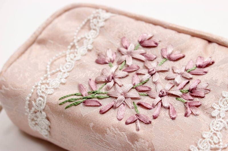 リボン刺繍 眼鏡ケース 約7.5×15.5×4cm [Florette]