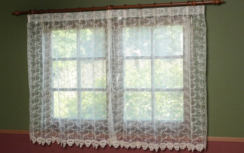 刺繍＆ギュピール レースカーテン 約100×135cm [le quartz]