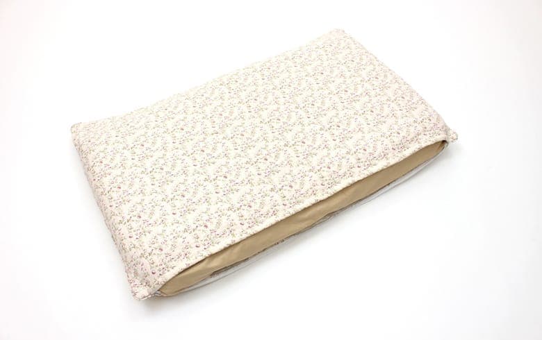 再入荷】コットンキルト 3161 長座布団カバー 約68×105cm / アミ