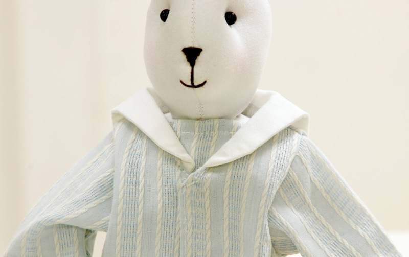 【着せ替え用】セーラーカラーブラウスワンピース 約31.5×26cm