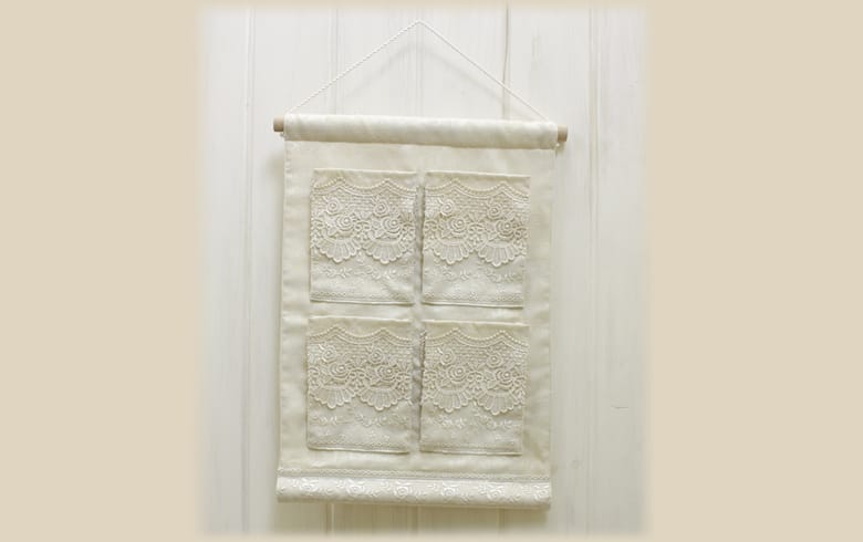 ローズ柄ジャカード織＆ギュピール ウォールポケットＳ　約45×30cm [gracieux]