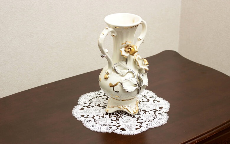 プラウエン ギュピールレース ドイリー 約32cm [Carmen]