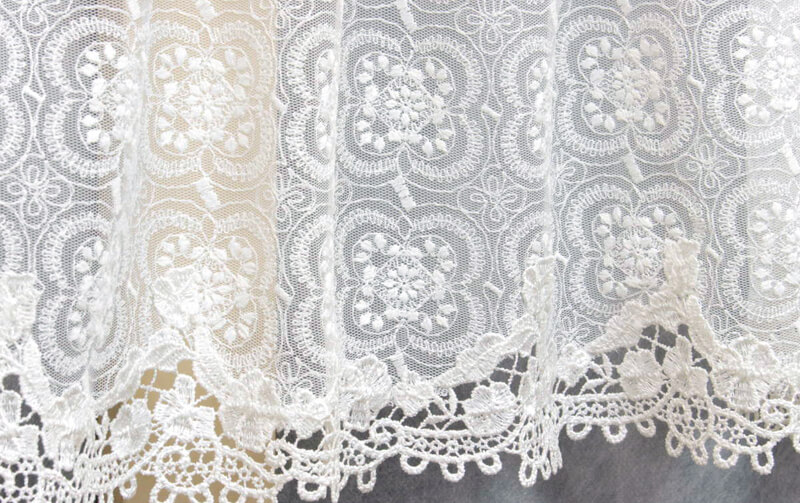 チュール＆ギュピール カフェカーテン 約120×30cm [Whisper]