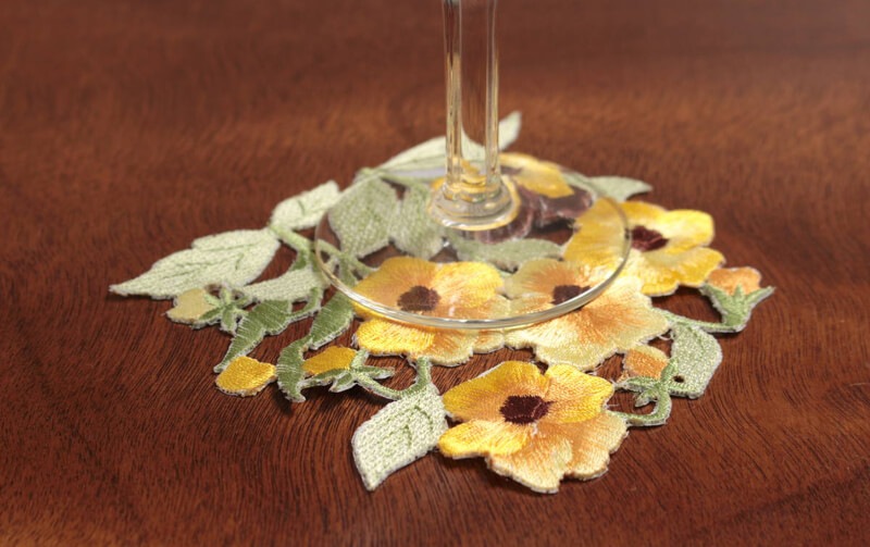 刺繍 コースター 約12×12cm [viola]