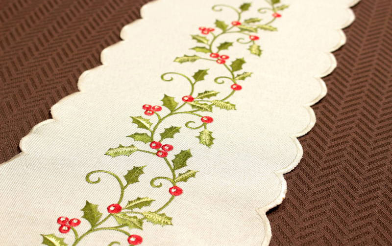 Xmas ヒイラギ柄 テーブルランナー 約20×160cm