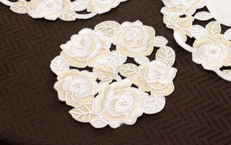 コード刺しゅう コースター 約12cm [Champagne]