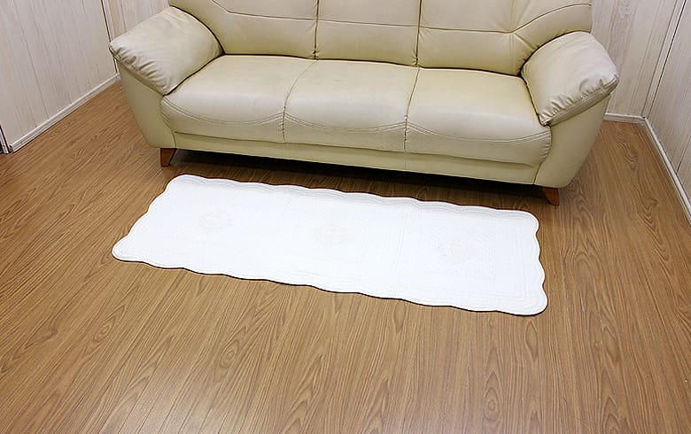 刺繍入りコットンキルト ロングマット　約58×150cm [romanice]