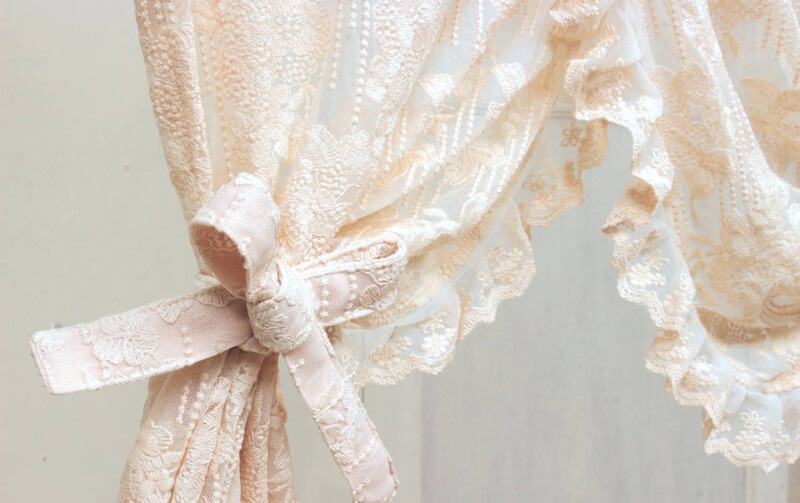 チュールレース クロスオーバーのれん 約84×120cm [memoire]