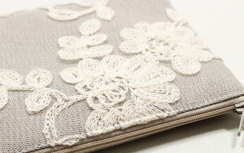 チェーンステッチ刺繍 マルチケース 約12×20cm [Luxurule]