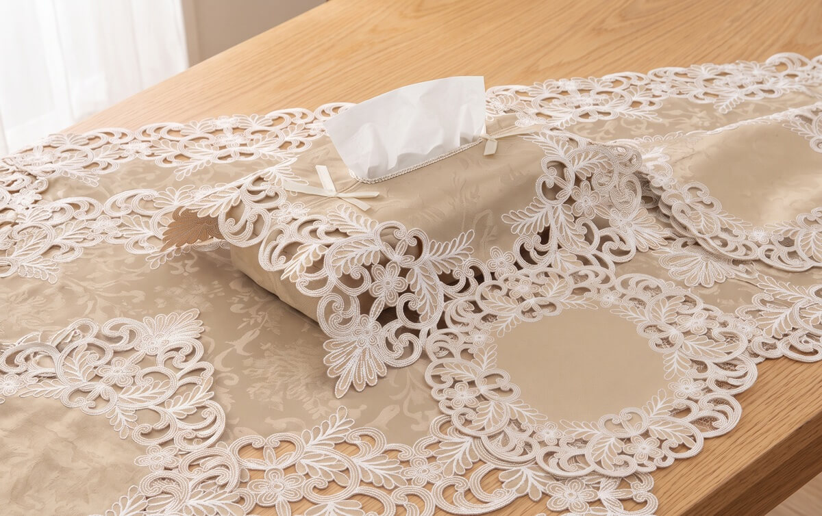 ティッシュボックスカバー コード刺繍 約12×26×11cm [Victorian Damask