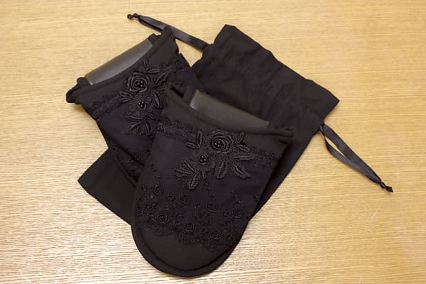 携帯スリッパ（ポーチ付き）[Black formal]