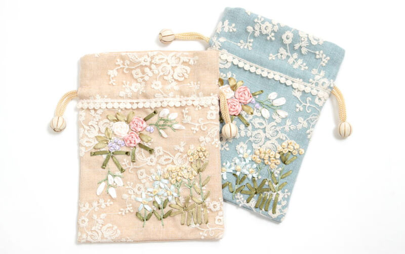 リボン刺繍 巾着Ｍ　約13×18cm [Florist]