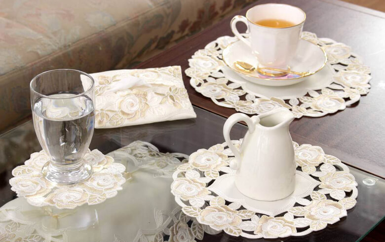 コード刺しゅう ミニティッシュケース 約9×12cm [Champagne]