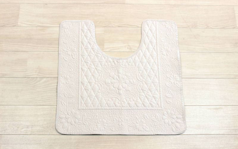 ベルベット調 キルティングトイレマット 約65×65cm