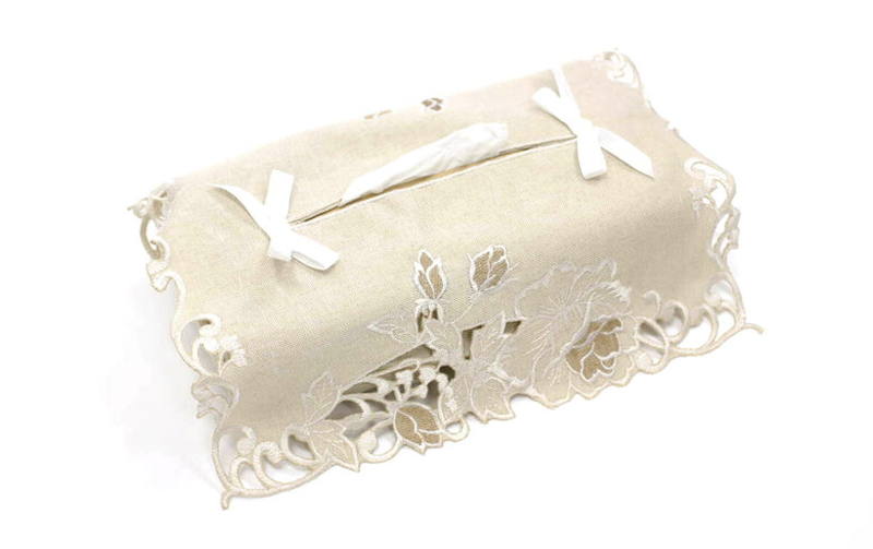 カットワーク刺繍 ティッシュボックスカバー 約12×26×11cm [Rose Metopes]