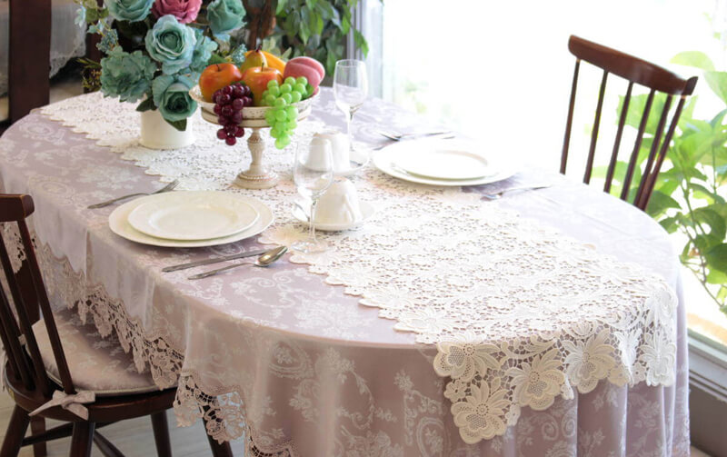 綿ギュピールレース テーブルセンター 約52×180cm [Dresden]