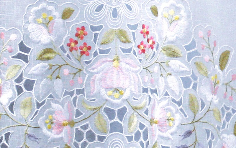 カロチャ調刺繍 カフェカーテン 約120×45cm [Danube]