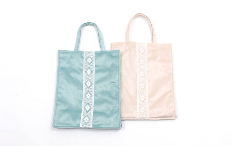 Ａ４バッグ ミニマルデザイン 約35×28×7cm [Velinor]