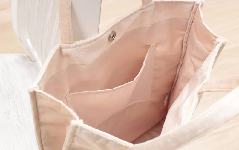 Ａ４バッグ ミニマルデザイン 約35×28×7cm [Velinor]