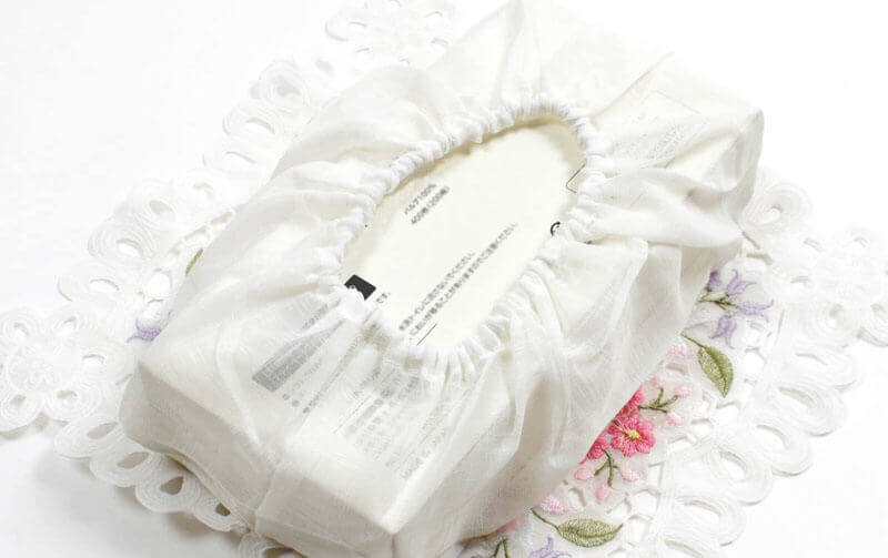 カロチャ調刺繍 ティッシュボックスカバー 約26×12×11cm [Danube]