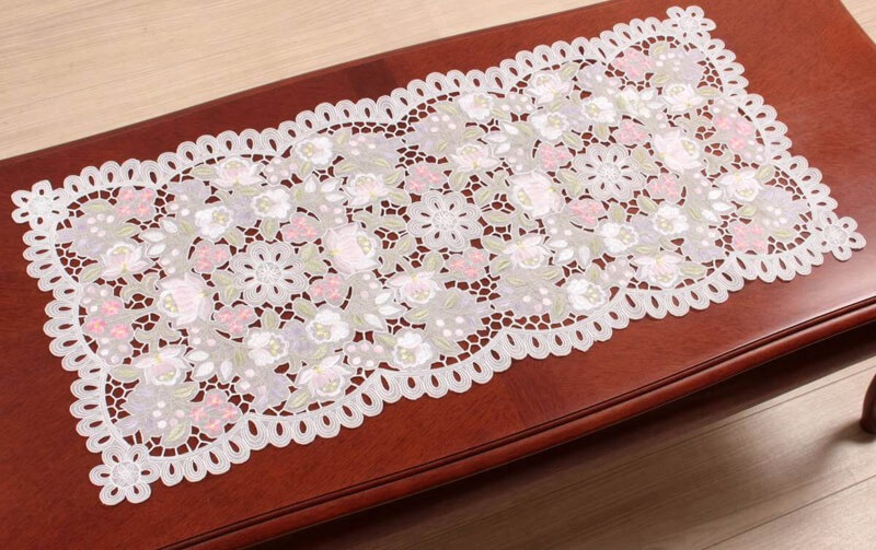 カロチャ調刺繍 テーブルセンター 約40×90cm [Danube]