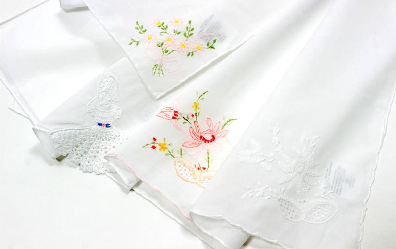 選べる4種 スワトウ産 手刺繍入りハンカチ 約30×30cm