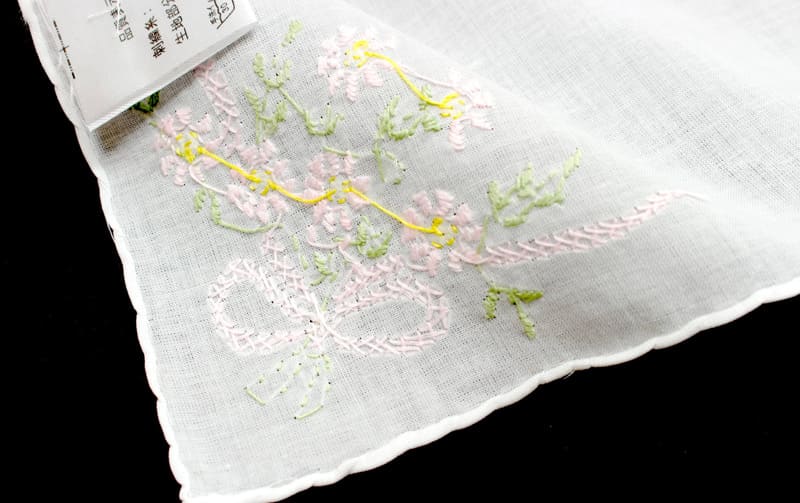 選べる4種 スワトウ産 手刺繍入りハンカチ 約30×30cm