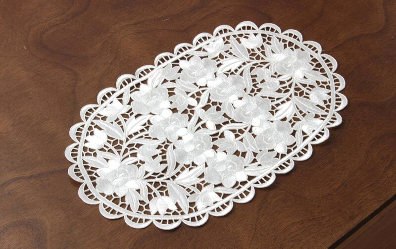 Arte rosa コード刺繍 テーブルセンター 約30×45cm｜インテリアレース